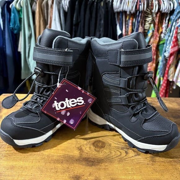 Totes Boys Asher Waterproof Insulated Winter Boots in Black NWT 11 - Picture 3 of 7